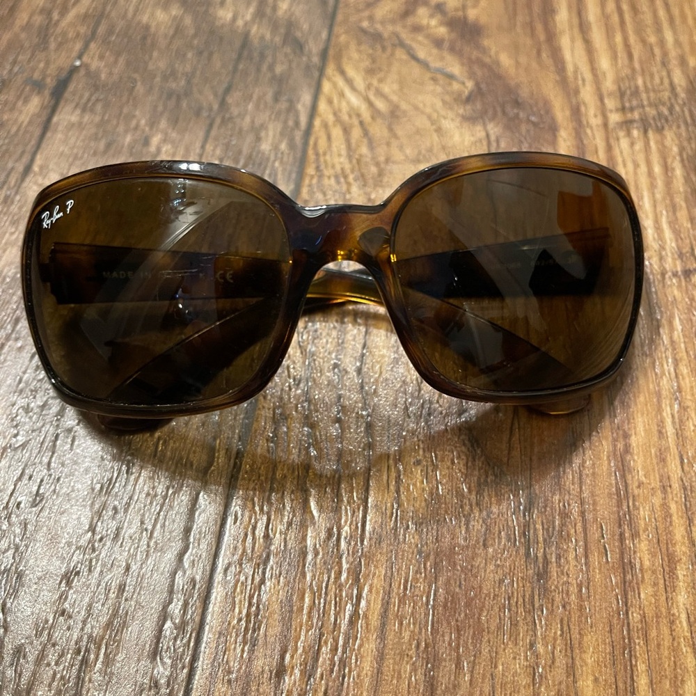 Women’s Raybans 4068 642/57 Torte-shell Sunglasses with Tifosi Case